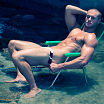 MALE M