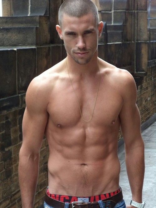 MALE M