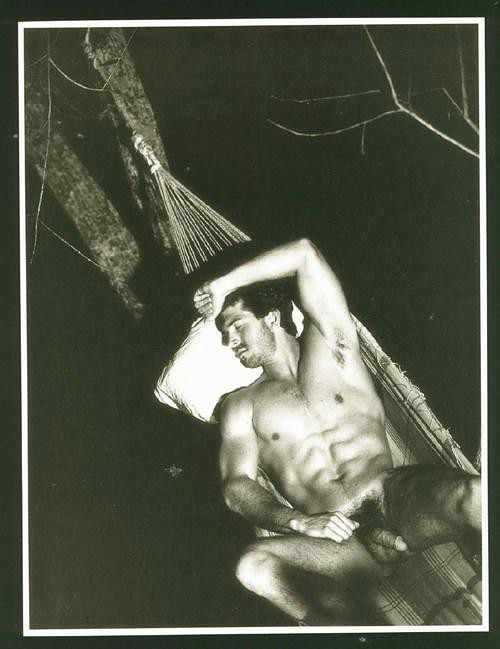 MALE M