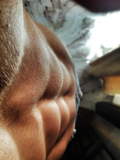 MALE M