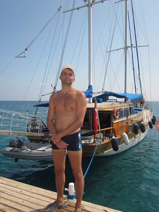 это я на море