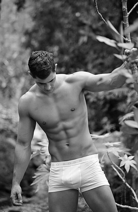 MALE M