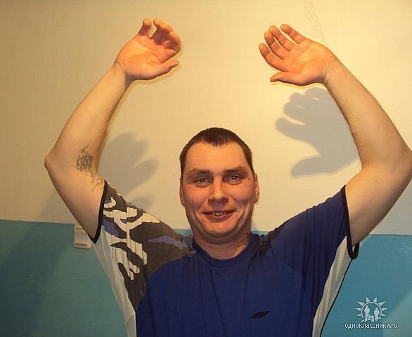 просто холост все кипит