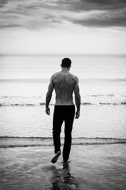 MALE M