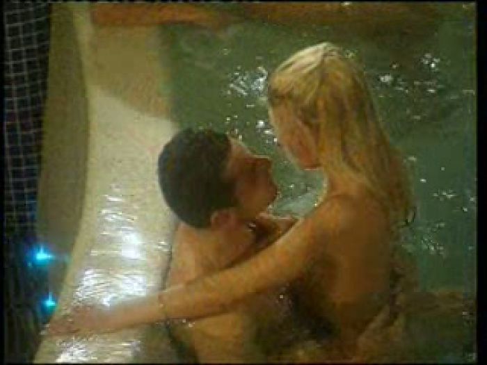 SWINGER CLUB FUN 4 TWO