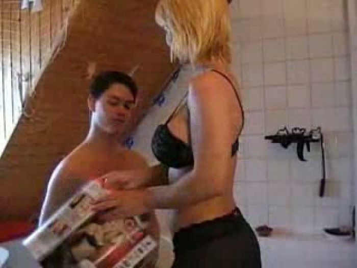 il baise sa belle mere